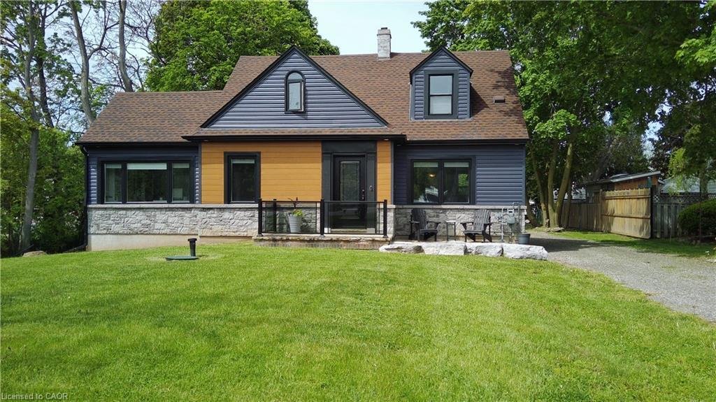 House in Hamilton, Ontario, Canada 1 - 18358100