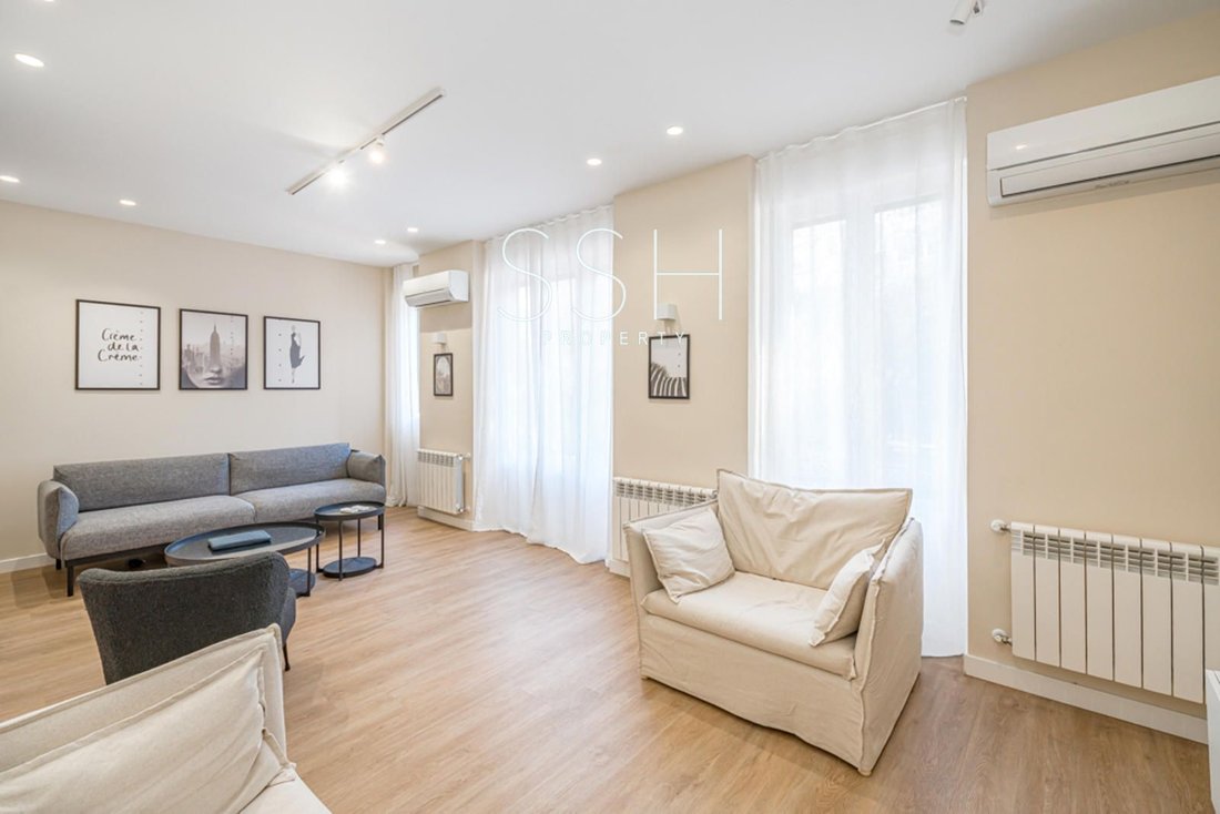 Apartment in Chamberi, Madrid, Spain 5 - 18358593