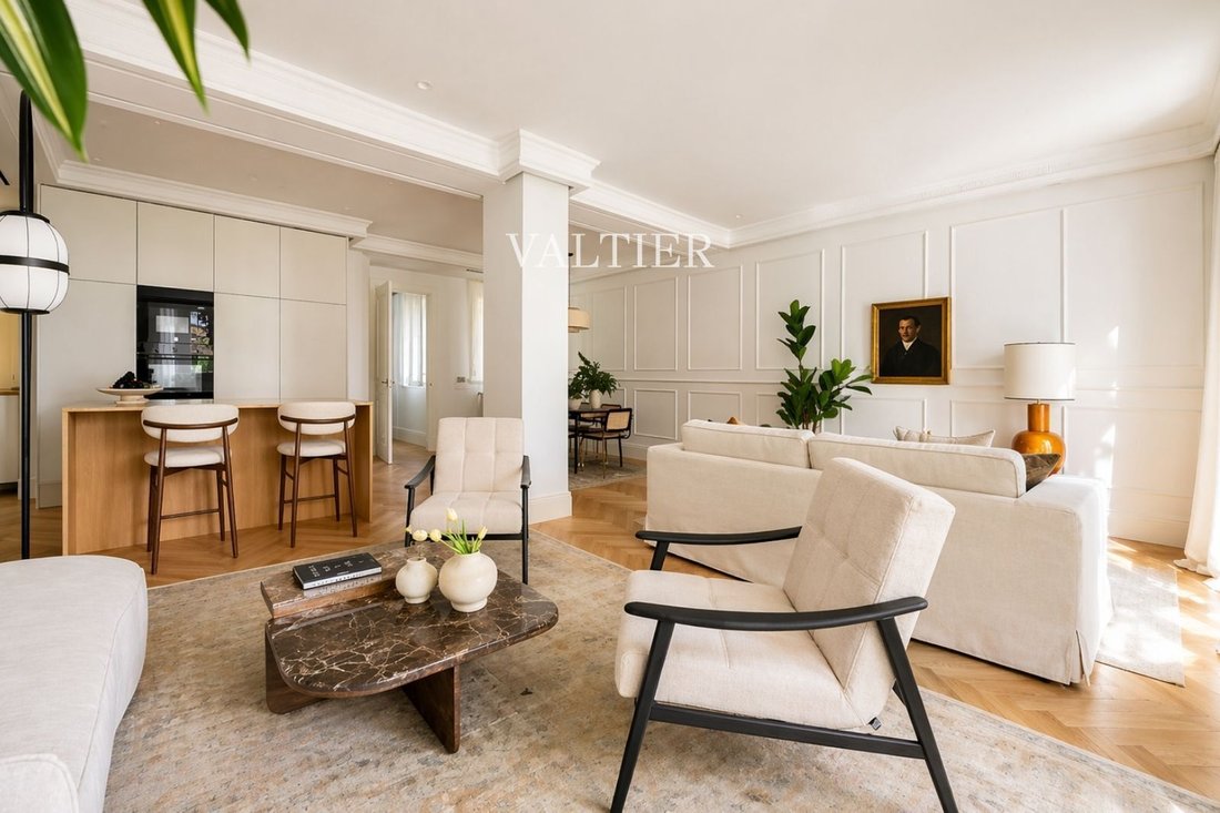 Apartment in Barrio Salamanca, Madrid, Spain 2 - 18359996