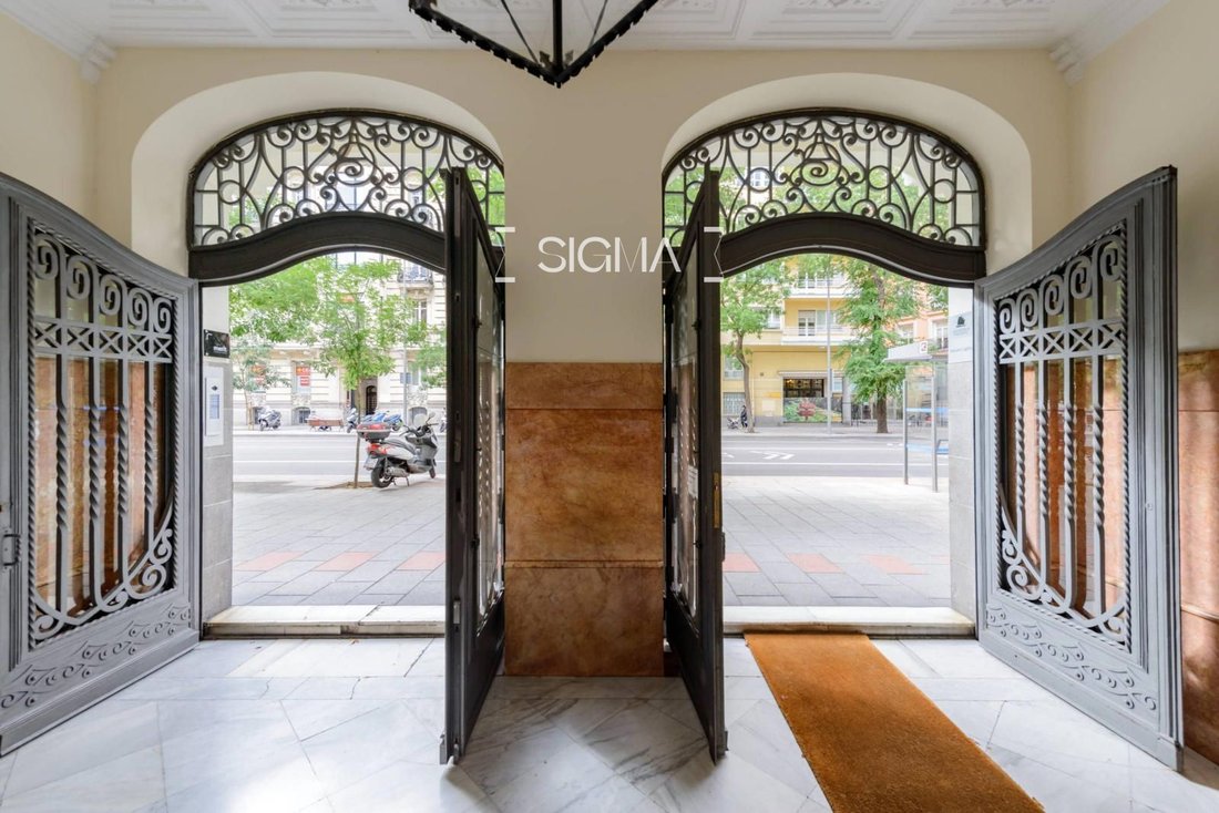 Apartment in Chamberi, Madrid, Spain 5 - 18358095