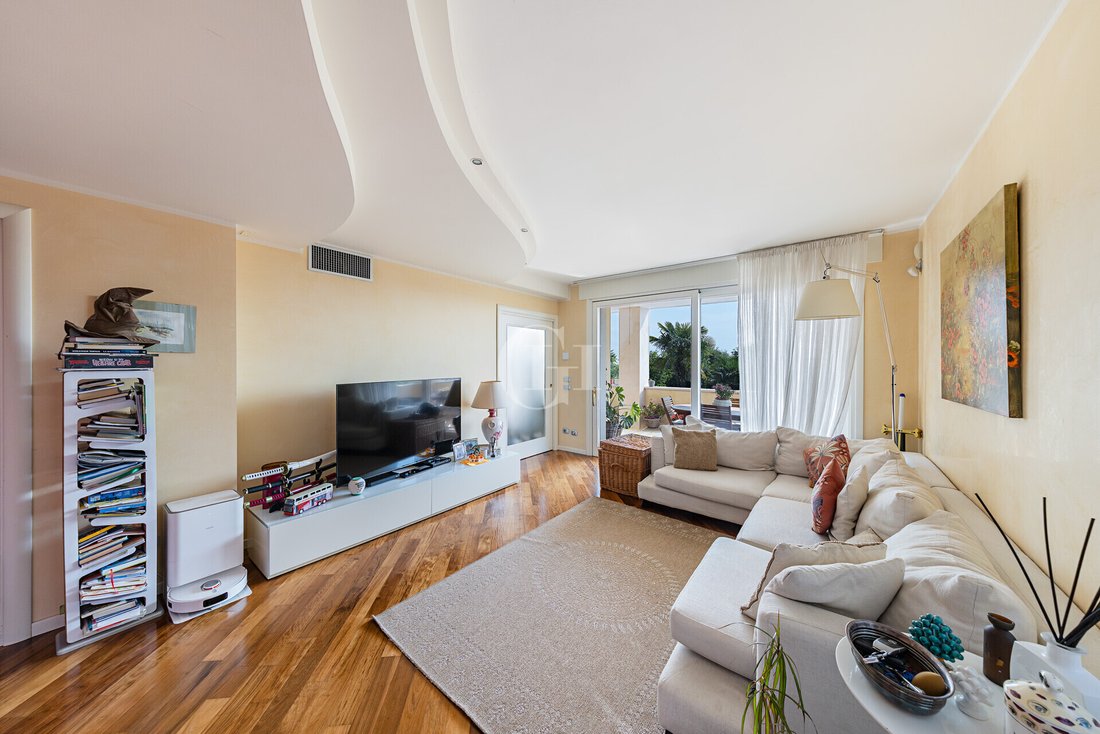 Apartment in Entroterra, Desenzano del Garda, Lombardy 3 - 18333033