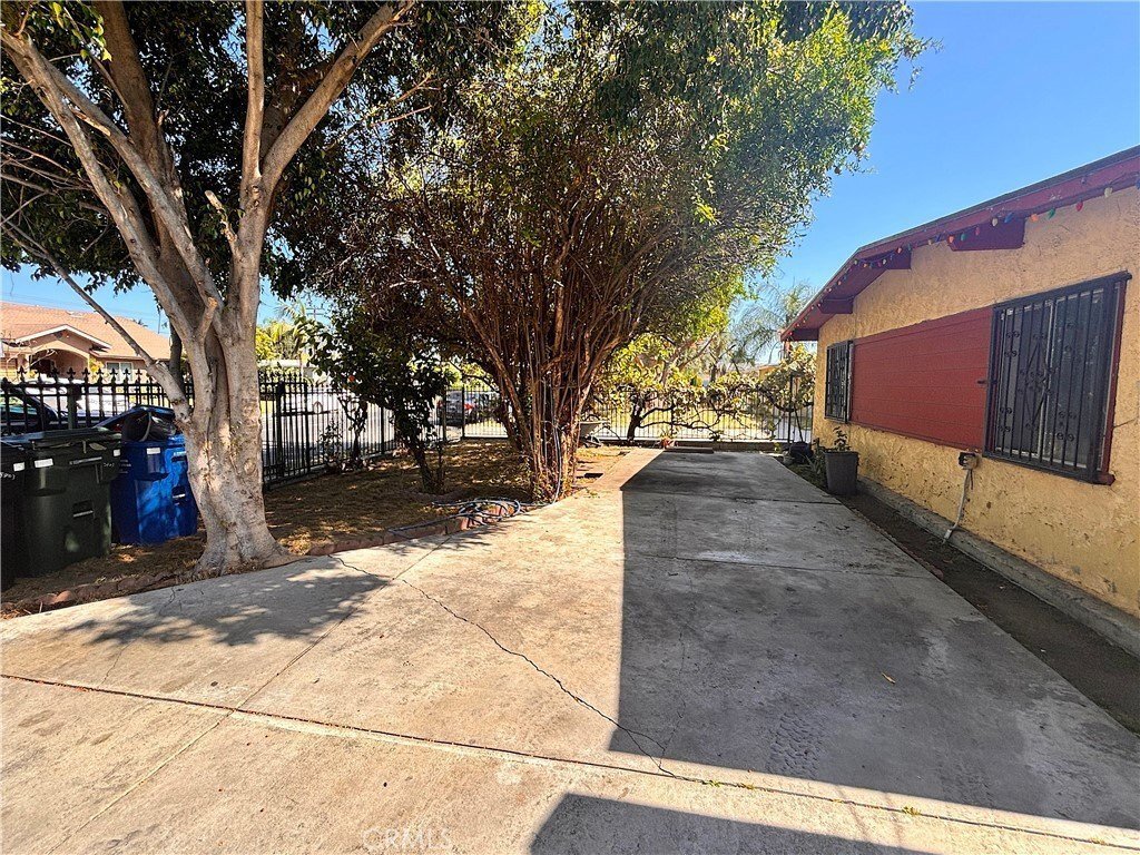 Apartment in Azusa, California, United States 2 - 17841983
