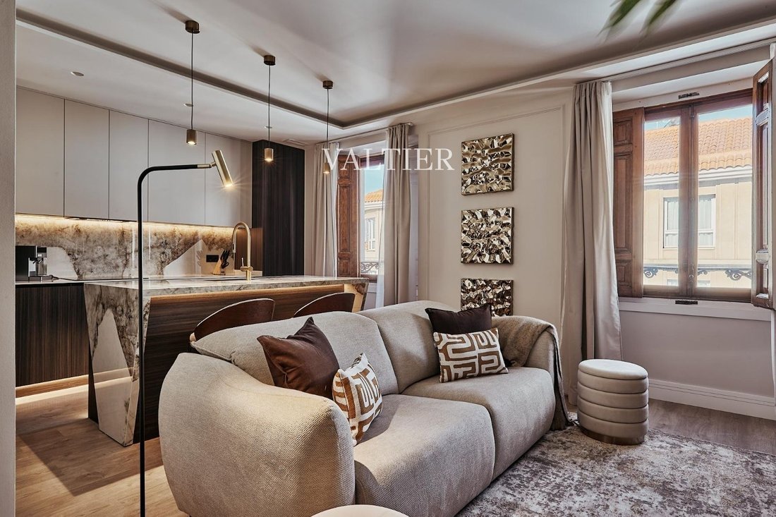 Apartment in Centro, Madrid, Spain 2 - 18359684