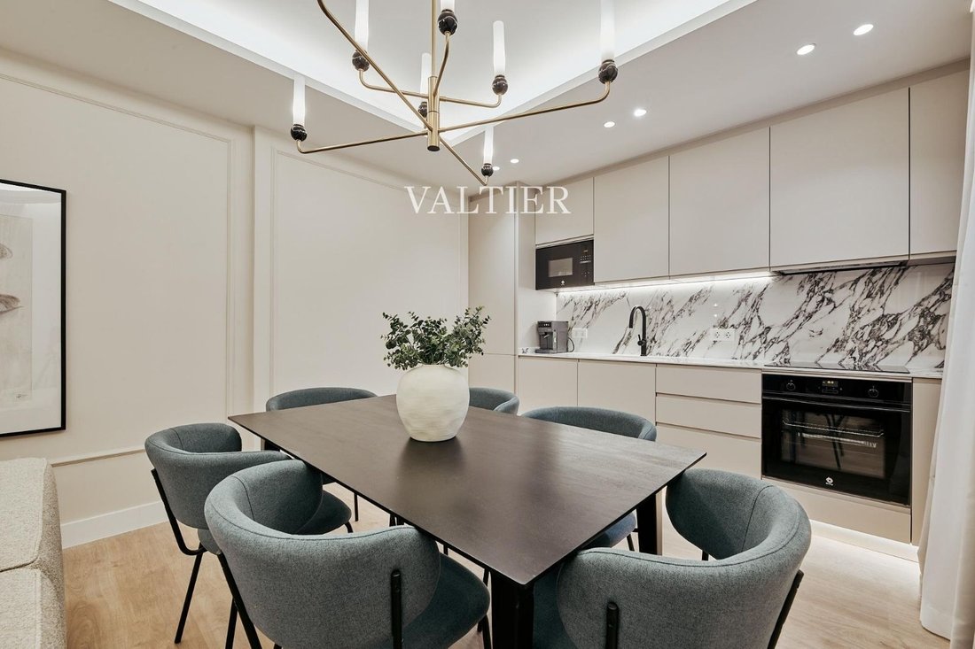 Apartment in Retiro, Madrid, Spain 5 - 18359478