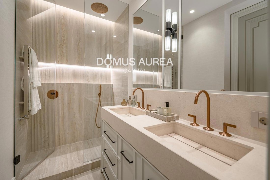 Apartment in Barrio Salamanca, Madrid, Spain 5 - 18358590