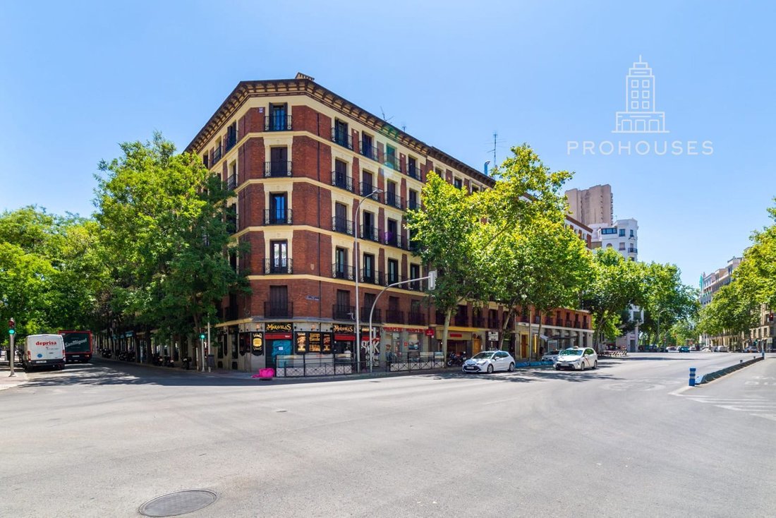 Apartment in Barrio Salamanca, Madrid, Spain 1 - 18357697