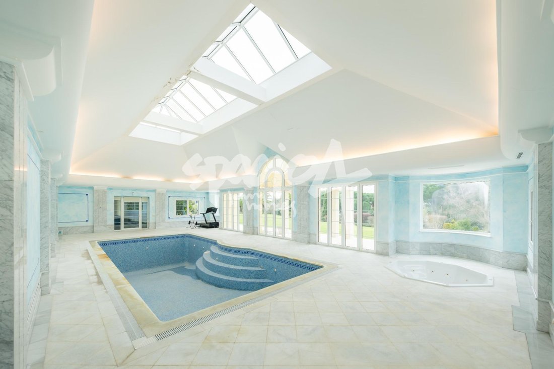 Villa in Pozuelo de Alarcon, Comunidad de Madrid, Spain 5 - 18358076
