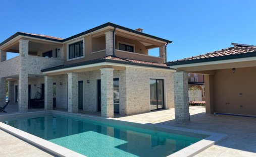 Villa in Kastelir, Istria County, Croatia 1