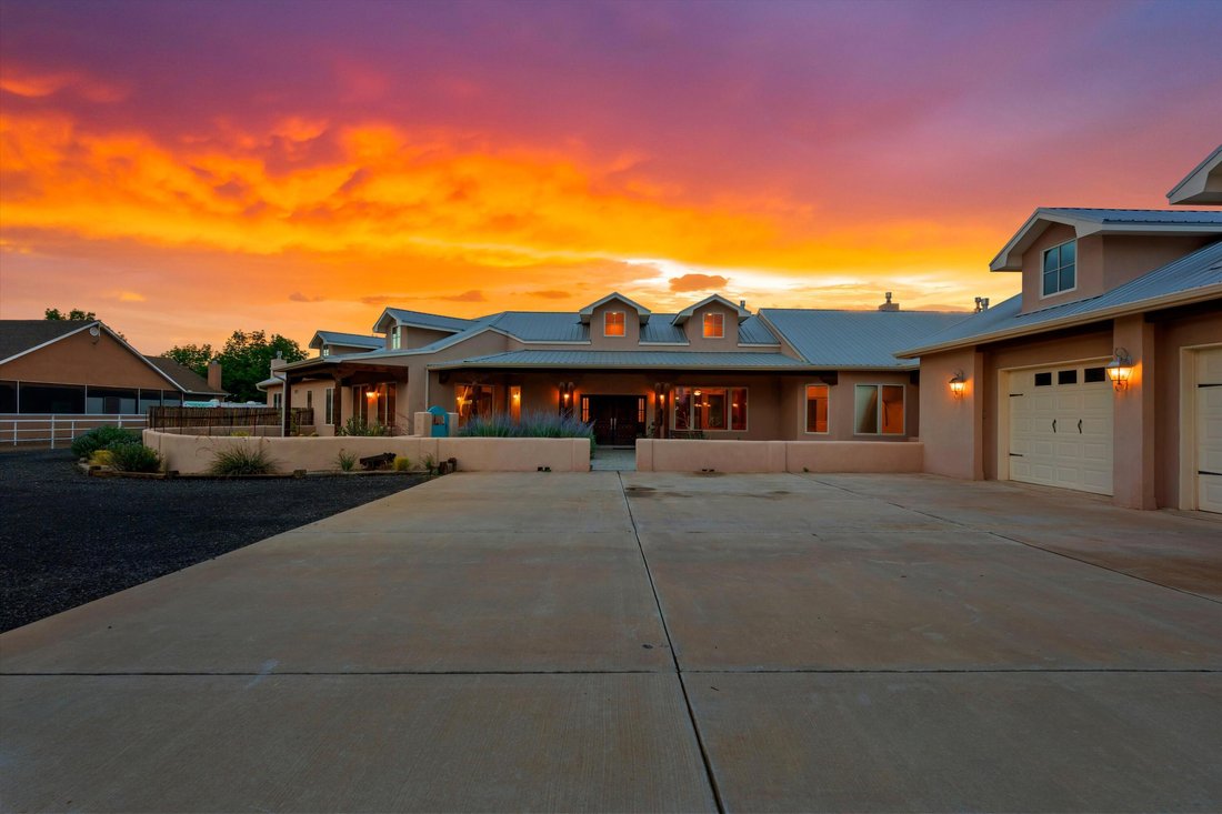 House in Bosque Farms, New Mexico, United States 2 - 18356870