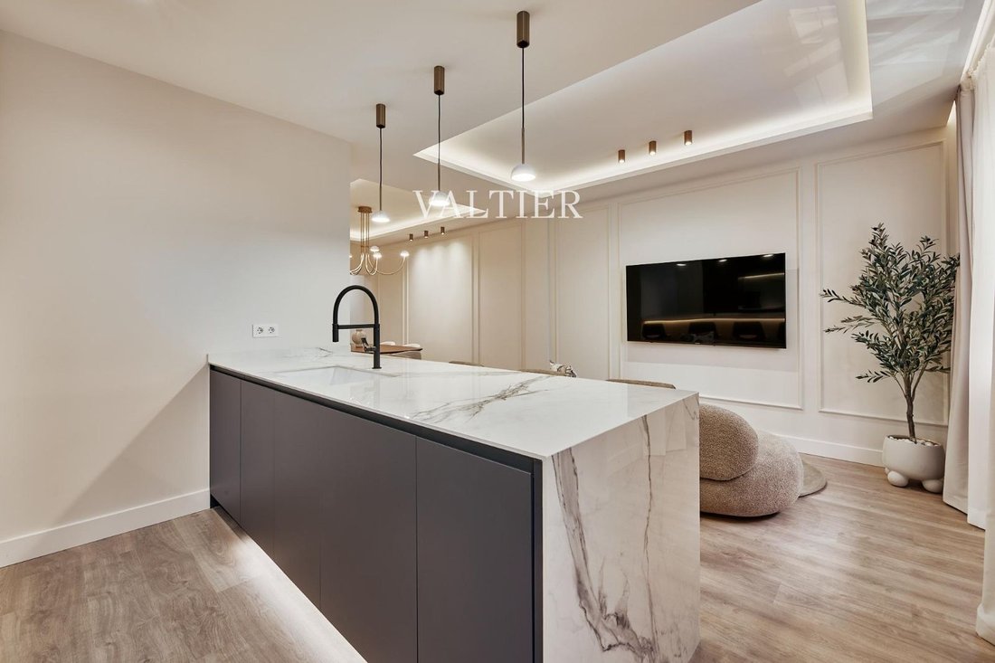 Apartment in Retiro, Madrid, Spain 5 - 18360012