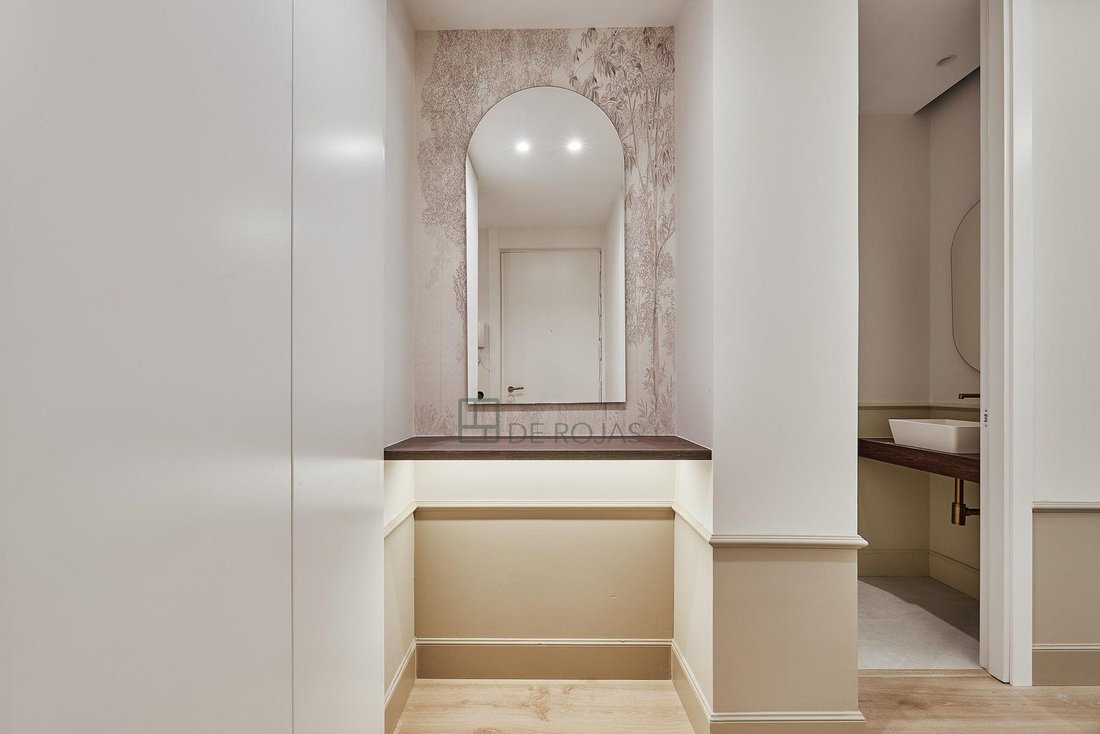 Apartment in Barrio Salamanca, Madrid, Spain 4 - 18359377