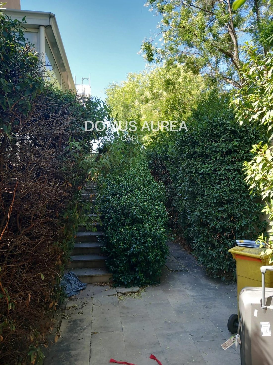 Chalet in Barrio Salamanca, Madrid, Spain 4 - 18357090