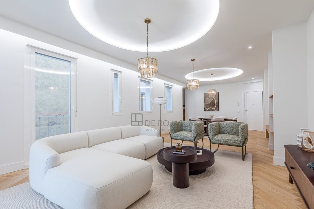 Apartment in Chamberi, Madrid, Spain 1 - 18359577