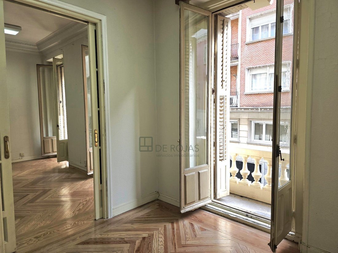 Apartment in Chamberi, Madrid, Spain 2 - 18359692