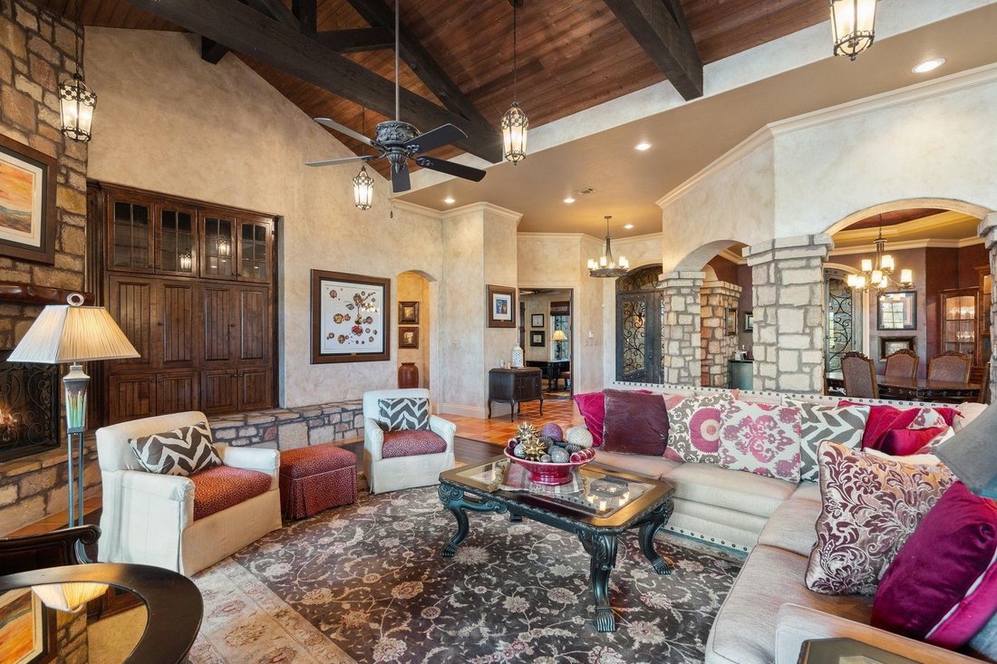 House in Marble Falls, Texas, United States 5 - 18358058