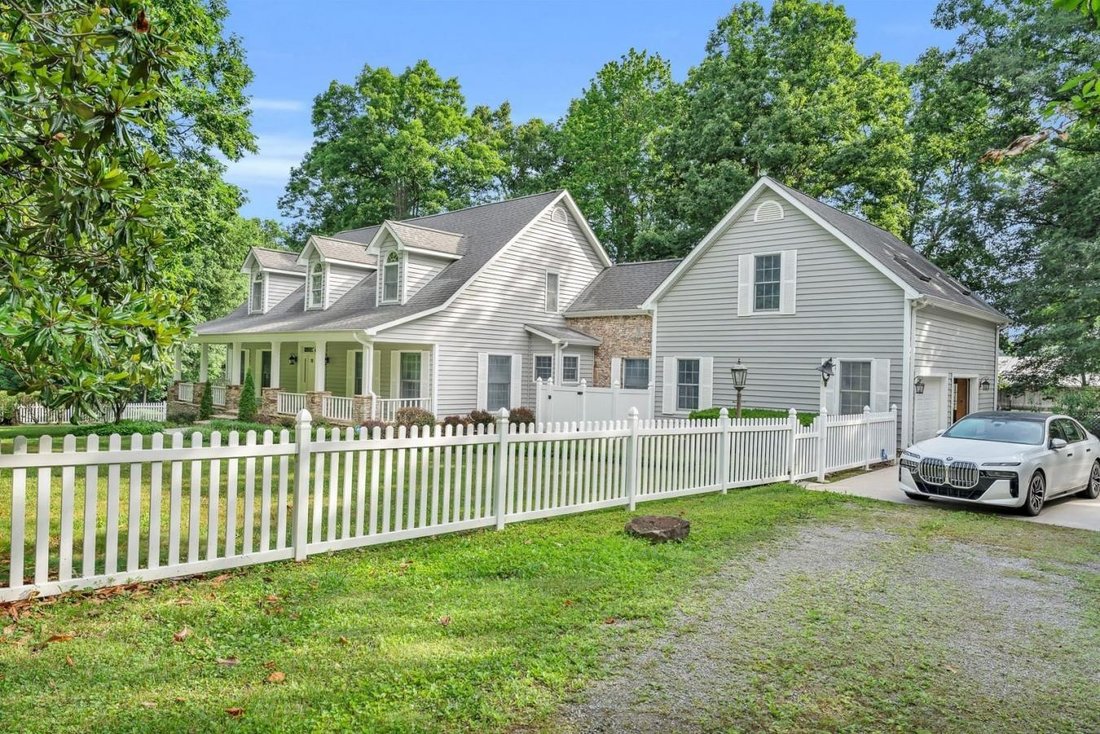 House in Clarkrange, Tennessee, United States 5 - 18359699