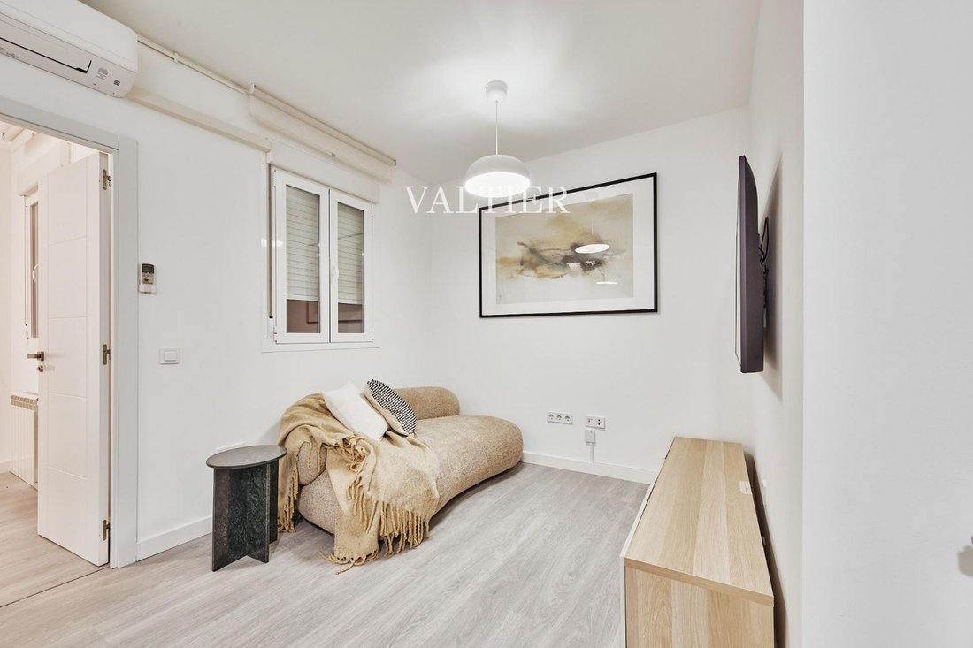 Apartment in Chamberi, Madrid, Spain 3 - 18360157