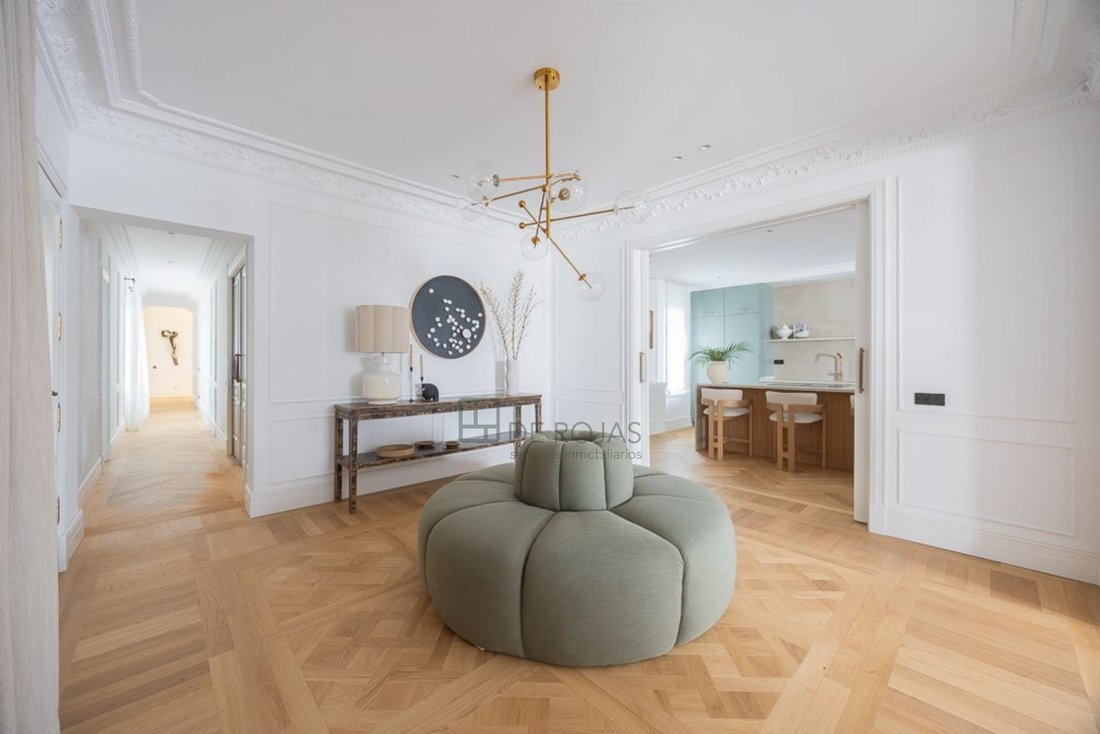 Apartment in Barrio Salamanca, Madrid, Spain 3 - 18359564