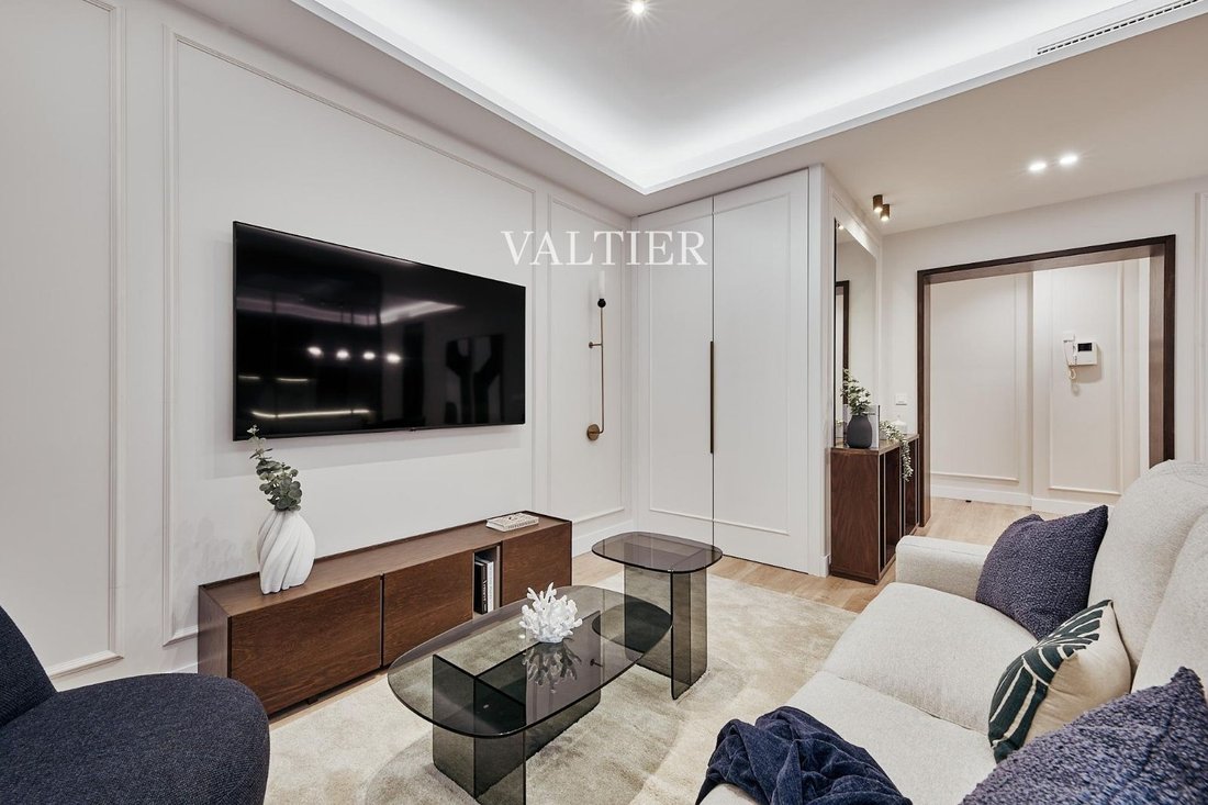 Apartment in Barrio Salamanca, Madrid, Spain 2 - 18360189