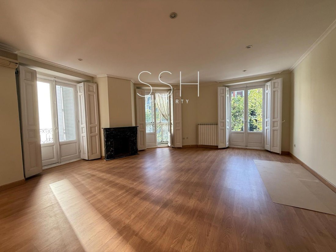Apartment in Centro, Madrid, Spain 5 - 18358303