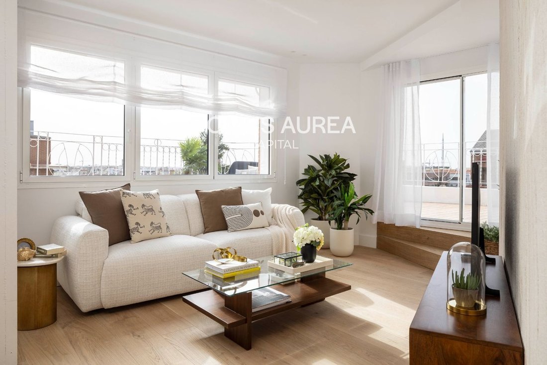 Penthouse in Chamberi, Madrid, Spain 4 - 18357708