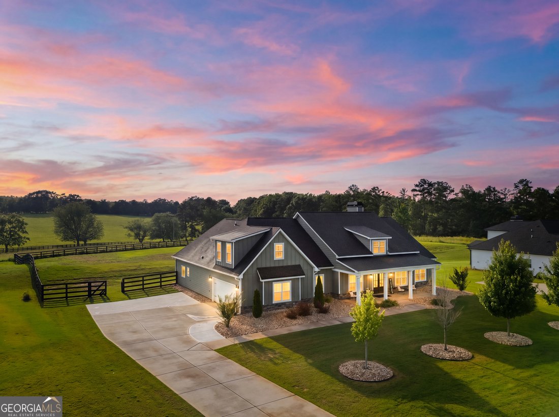 House in Newnan, Georgia, United States 2 - 18255430