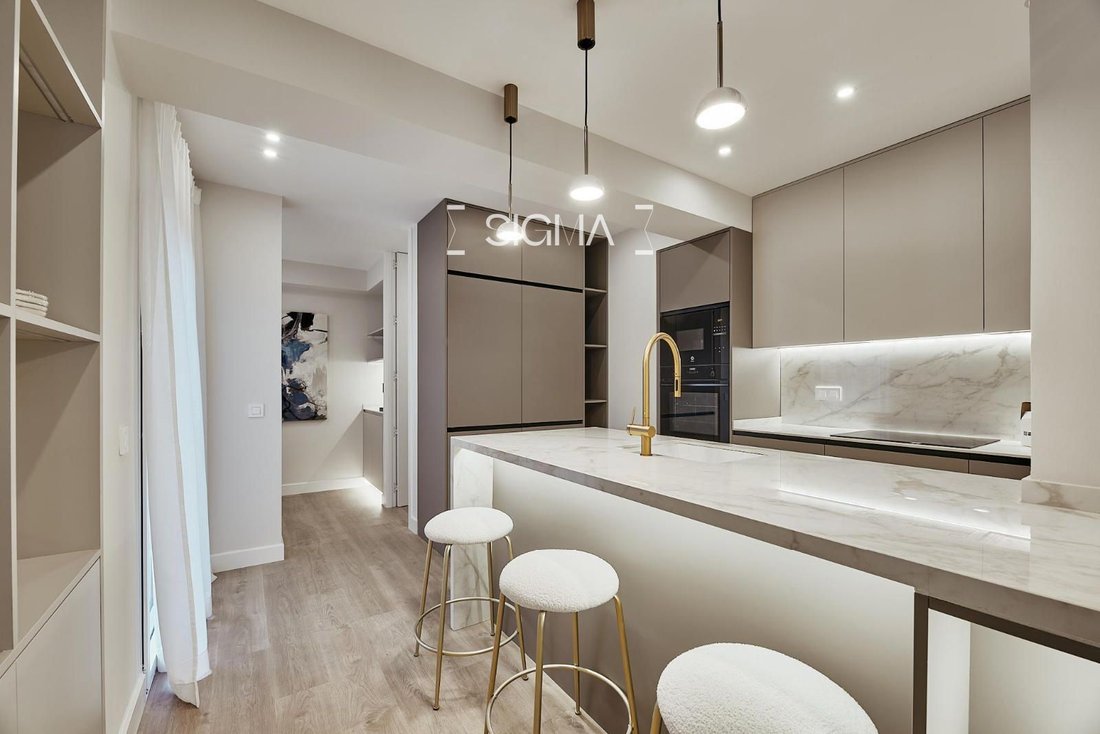 Apartment in Barrio Salamanca, Madrid, Spain 2 - 18358867
