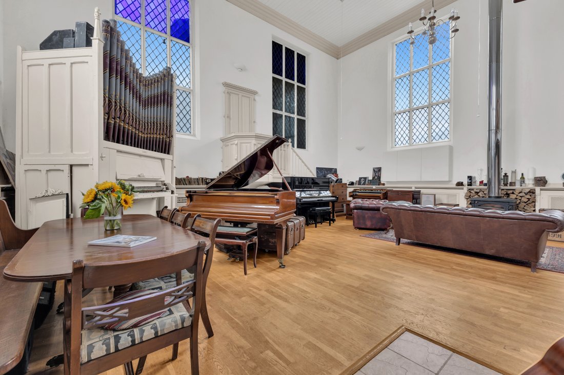 House in Tebworth, England 2 - 18358431