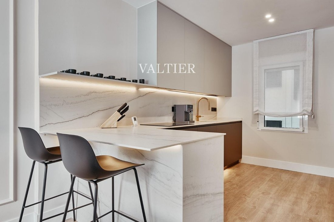 Apartment in Retiro, Madrid, Spain 5 - 18359423