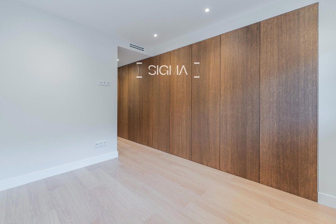 Apartment in Chamberi, Madrid, Spain 5 - 18358068
