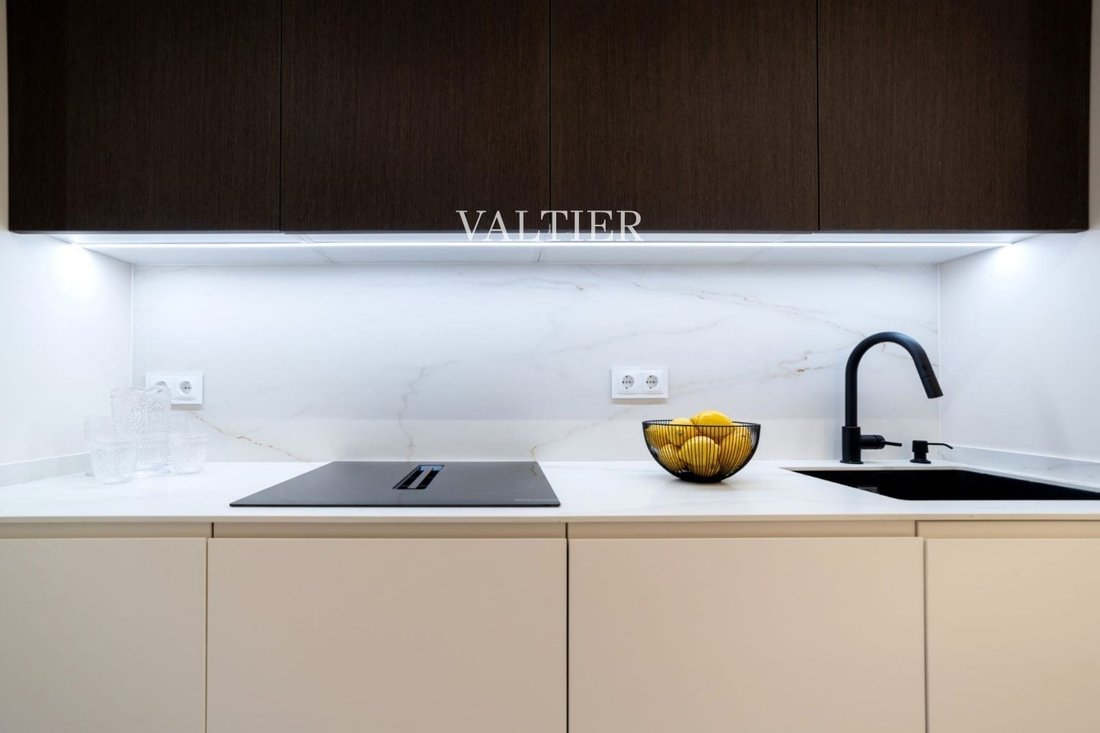 Apartment in Barrio Salamanca, Madrid, Spain 5 - 18359807
