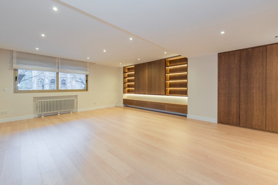 Apartment in Chamberi, Madrid, Spain 4 - 18358812