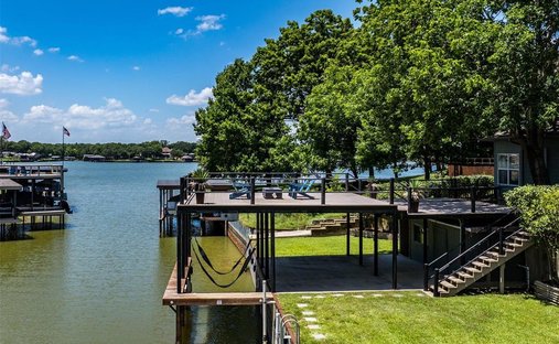House in Gun Barrel City, Texas, United States 1