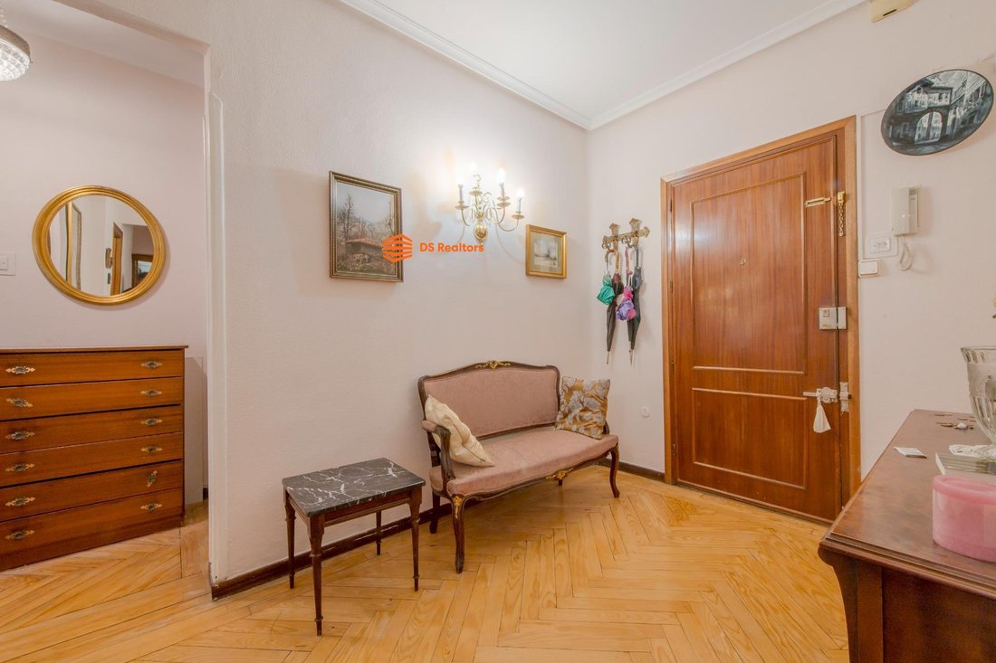 Appartement à Chamberí, Madrid, Espagne 3 - 18358320
