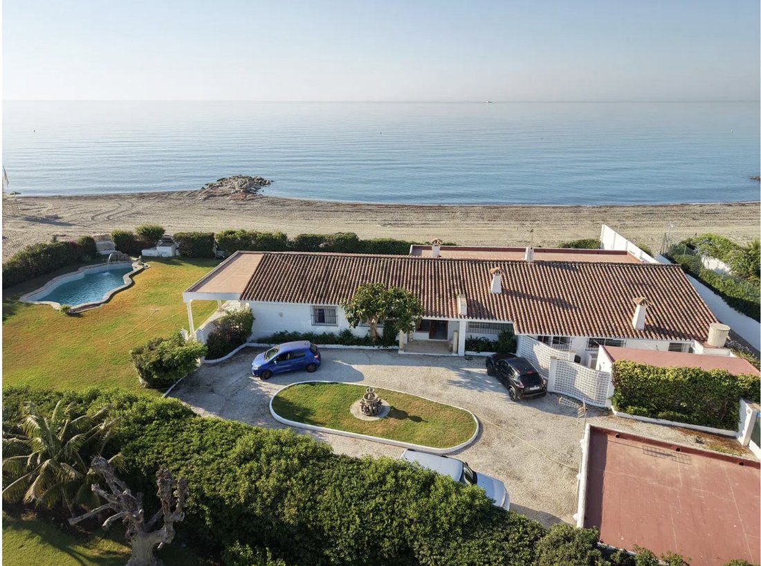 Villa a Guadalmina Baja, San Pedro de Alcántara, Spagna 1 - 18359867
