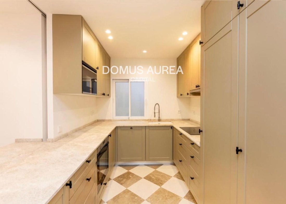 Apartment in Retiro, Madrid, Spain 4 - 18358317