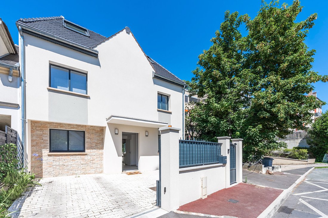 House in Plateau Ouest, Suresnes, France 1 - 18358549