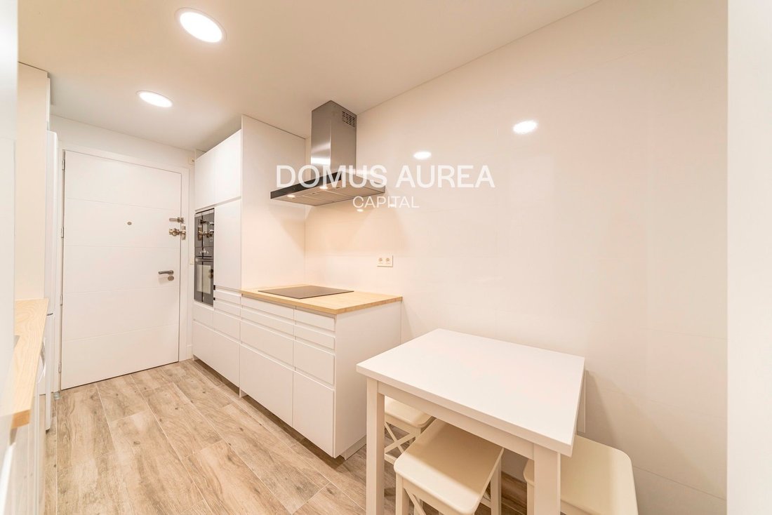Apartment in Chamberi, Madrid, Spain 4 - 18359025
