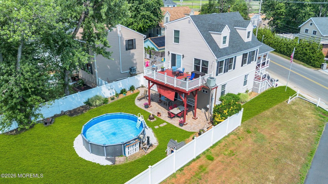 House in Port Monmouth, New Jersey, United States 4 - 18357773