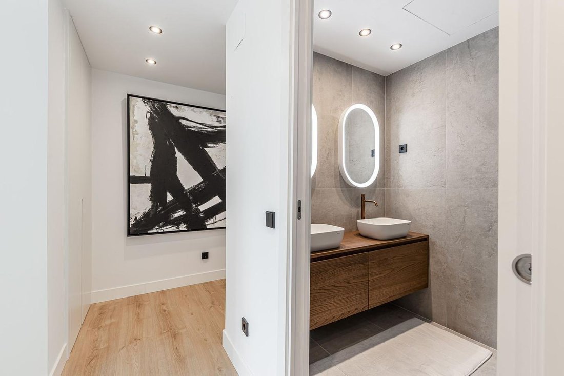 Apartment in Chamartín, Madrid, Spain 1 - 18357262