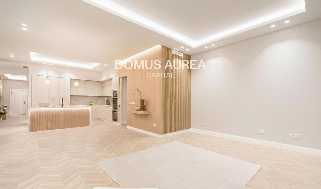 Apartment in Chamberi, Madrid, Spain 2 - 18358237