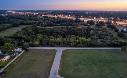 Land in Denton, Texas, United States 1