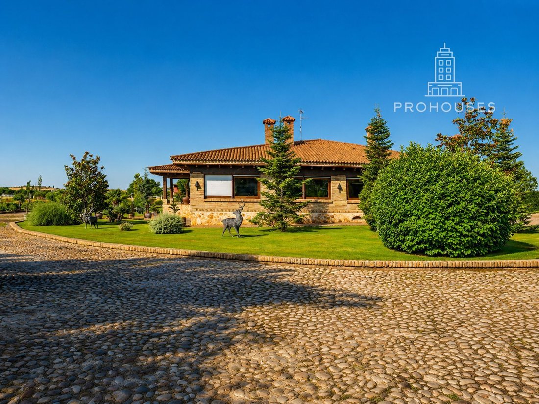 Finca in Fuentelencina, Castile-La Mancha, Spain 2 - 18357210