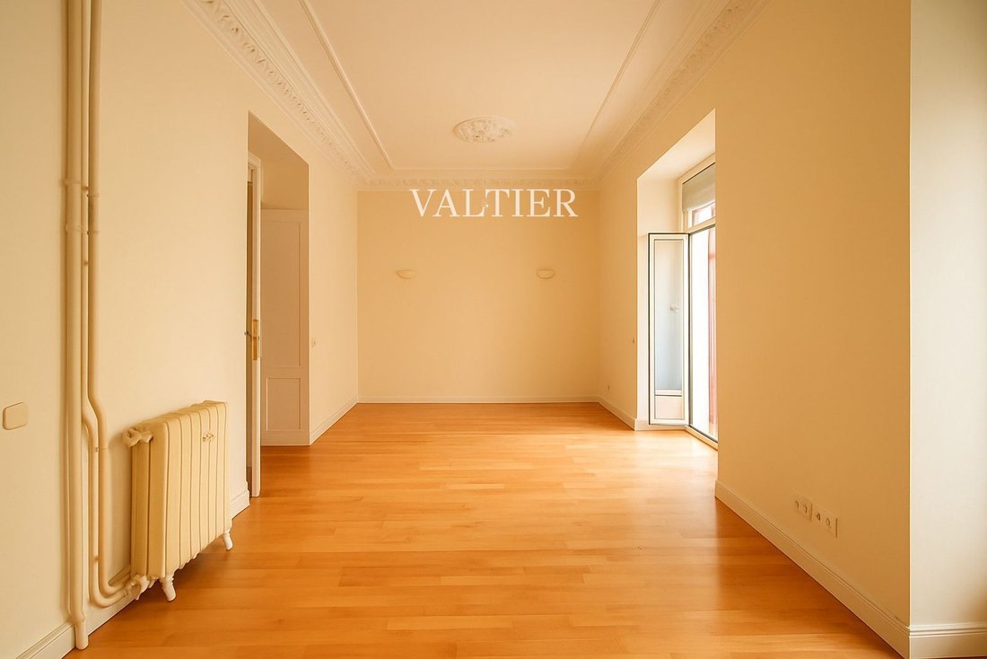 Apartment in Barrio Salamanca, Madrid, Spain 3 - 18359574