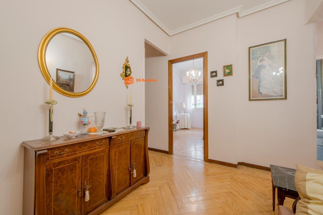 Appartement à Chamberí, Madrid, Espagne 5 - 18358320