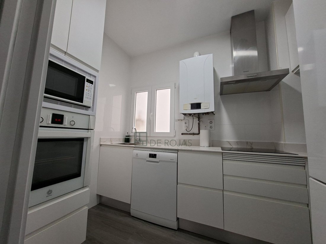 Apartment in Tetuan, Madrid, Spain 4 - 18358152