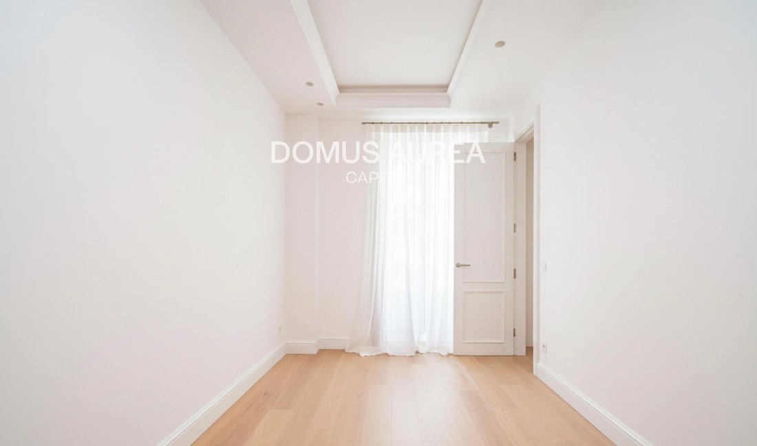 Apartment in Barrio Salamanca, Madrid, Spain 4 - 18359562