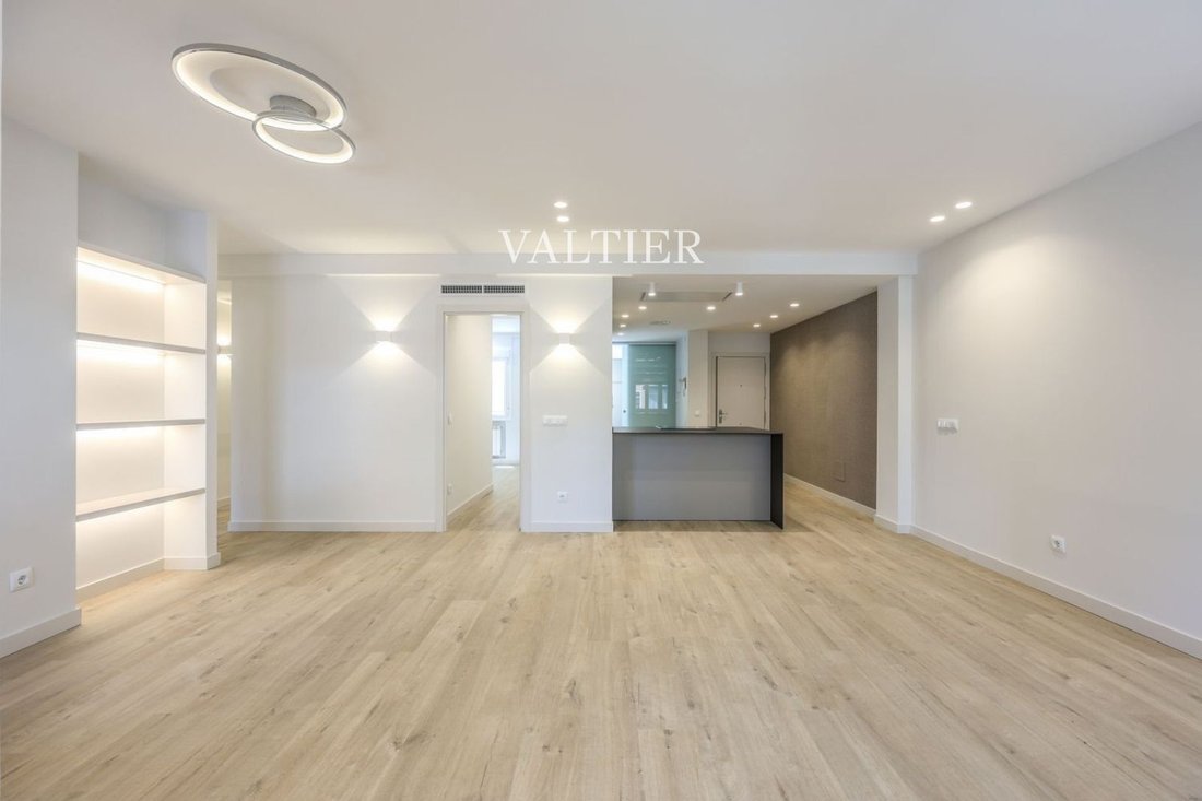 Apartment in Chamartín, Madrid, Spain 4 - 18359947