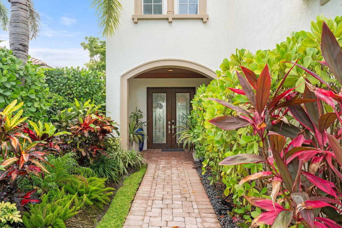 House in Palm Beach Gardens, Florida, United States 3 - 18357949