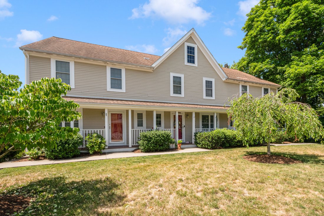 House in East Greenwich, Rhode Island, United States 1 - 18359605